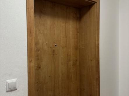 02-2.jpg | Pronájem bytu, 1+kk, 77 m²