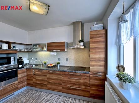 Obývací pokoj + kk | Prodej bytu, 3+kk, 90 m²