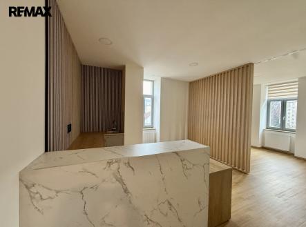 atelier | Pronájem bytu, 2+kk, 46 m²