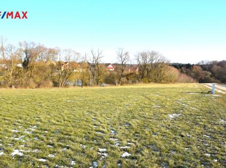 pozemek-3.jpg | Prodej - pozemek pro bydlení, 671 m²