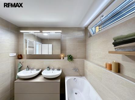 22-1.jpg | Prodej bytu, 3+kk, 129 m²