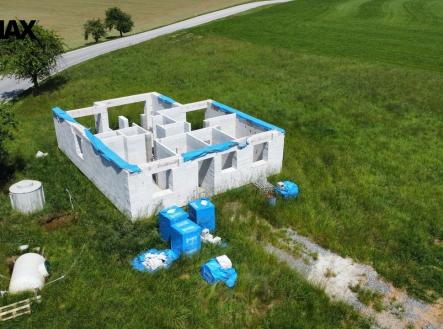 003-1.jpeg | Prodej - pozemek pro bydlení, 1 208 m²