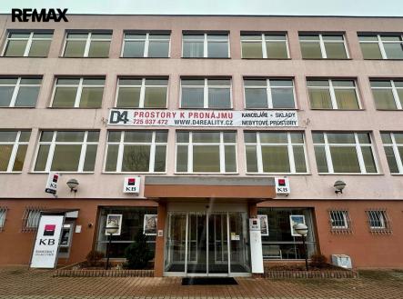 4221ddd0-17f8-4333-83f4-00f160e6b969-2.jpg | Pronájem - kanceláře, 20 m²