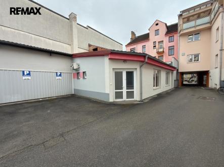 02.jpg | Pronájem - obchodní prostor, 84 m²