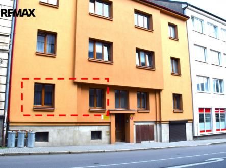 Dům - pohled z ulice | Pronájem bytu, 3+1, 72 m²