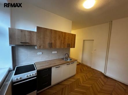 03.jpeg | Pronájem bytu, 2+1, 66 m²