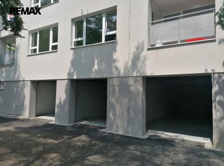 img-20230711-125447.jpg | Pronájem - malý objekt/garáž