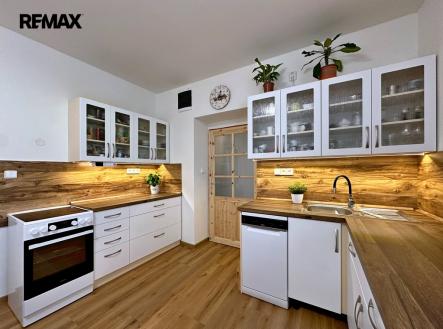 02.jpg | Prodej bytu, 3+1, 80 m²