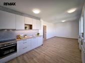 Pronájem bytu, 2+kk, 55 m²