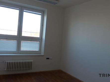 Pronájem - kanceláře, 142 m² obrázek