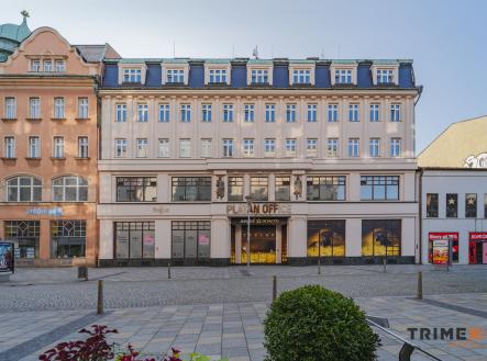 Pronájem - kanceláře, 340 m²