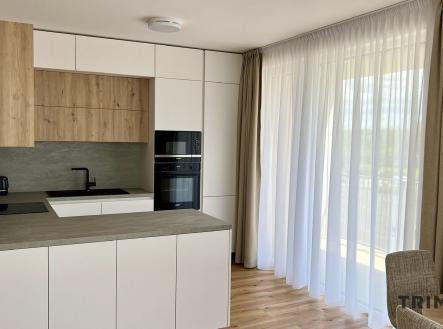 Pronájem bytu, 2+kk, 58 m²