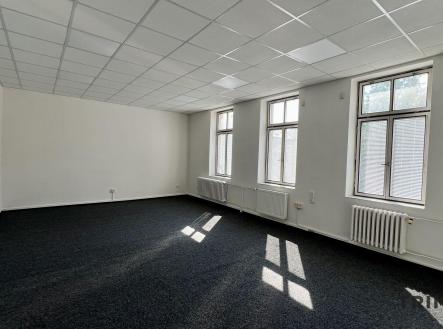 Pronájem - kanceláře, 40 m²