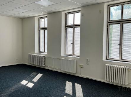 Pronájem - kanceláře, 36 m²