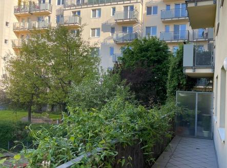 . | Pronájem bytu, 3+kk, 70 m²