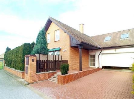. | Pronájem - dům/vila, 250 m²