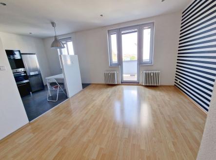 . | Pronájem bytu, 1+kk, 42 m²
