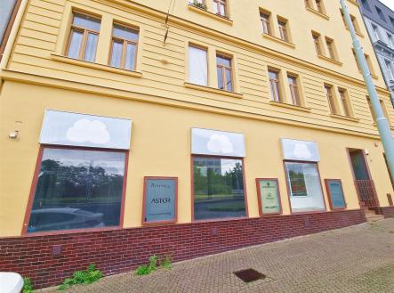 . | Pronájem - obchodní prostor, 255 m²