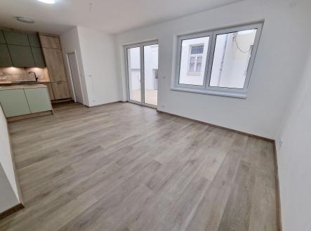 . | Pronájem - dům/vila, 94 m²