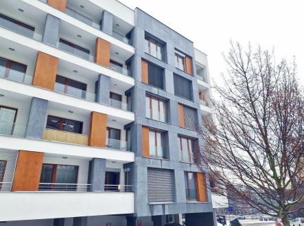 . | Pronájem bytu, 2+kk, 55 m²