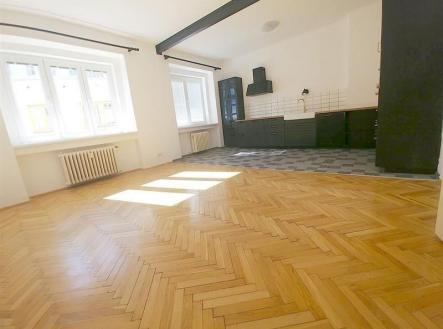 . | Pronájem bytu, 3+kk, 100 m²