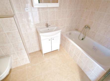 . | Pronájem - dům/vila, 150 m²