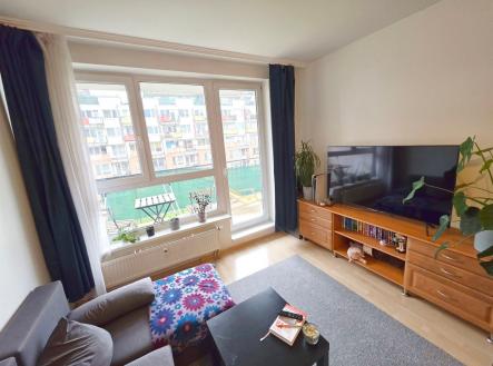 . | Pronájem bytu, 2+kk, 50 m²