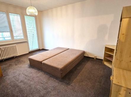 . | Pronájem bytu, 2+1, 65 m²