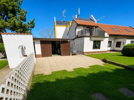 . | Prodej - dům/vila, 196 m²