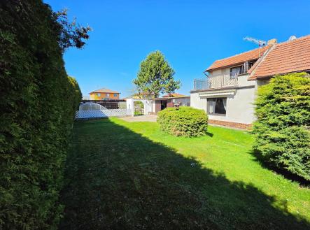 . | Prodej - dům/vila, 196 m²