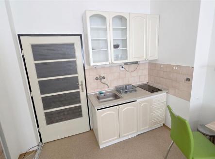 . | Pronájem bytu, garsoniéra, 31 m²