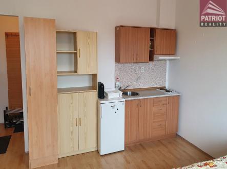 Nemovitost | Pronájem bytu, 1+kk, 28 m²