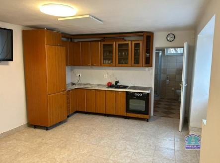 08 | Pronájem - dům/vila, 98 m²