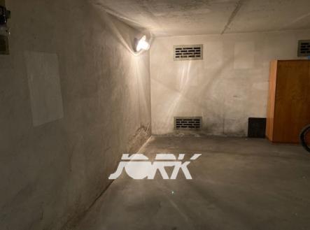 garáž 4 | Pronájem - malý objekt/garáž