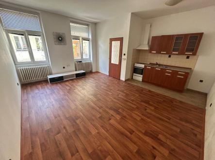 IMG_2199 (002).jpg | Pronájem bytu, 1+kk, 35 m²