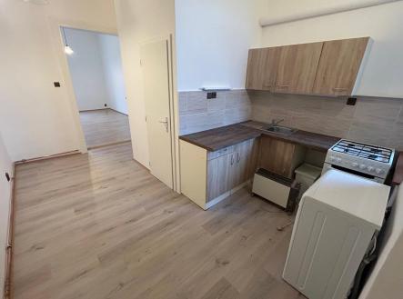 Pronájem bytu, 1+1, 37 m² obrázek