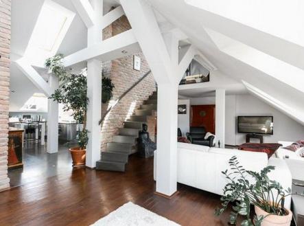 Pronájem bytu, 3+kk, 130 m² obrázek