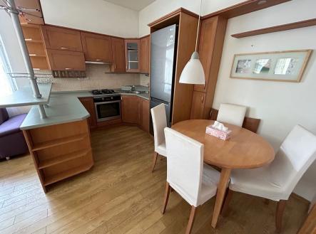 IMG_0880 (002).jpg | Pronájem bytu, 2+kk, 55 m²