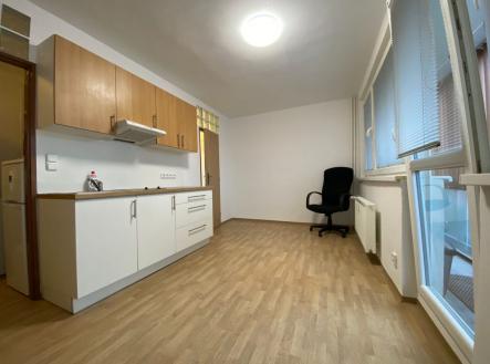 Pronájem bytu, 1+kk, 35 m² obrázek
