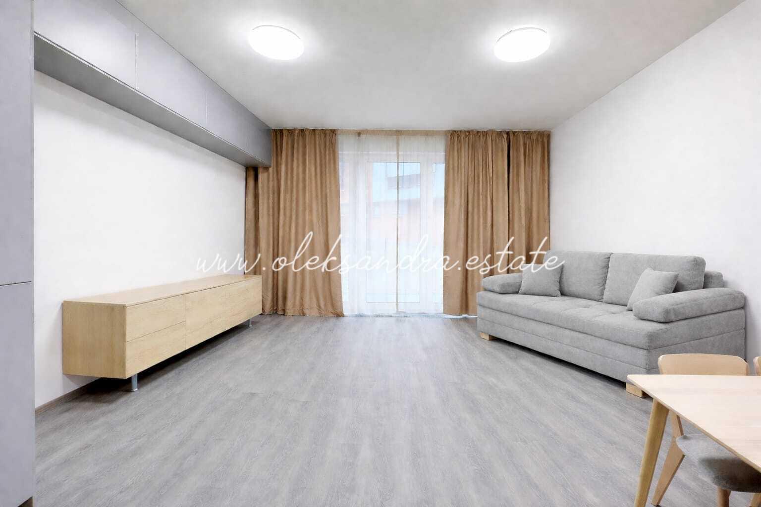 WhatsApp Image 2026-04-14 at 20.37.35.jpg