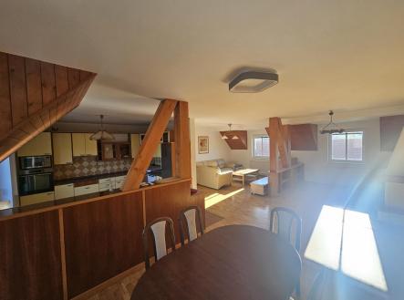 20251119_121502.jpg | Pronájem bytu, 4+kk, 160 m²