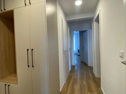Pronájem bytu, 3+kk, 82 m²