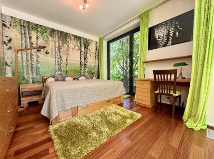 Pronájem bytu, 1+kk, 36 m² obrázek