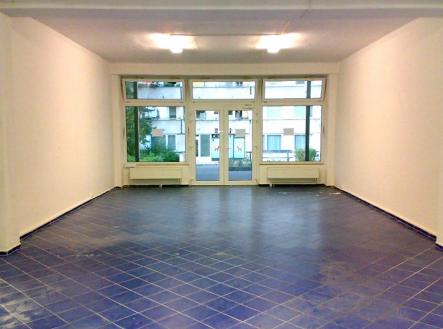 V2.jpg | Pronájem - obchodní prostor, 74 m²