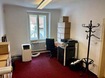 IMG_9618.jpg | Pronájem - kanceláře, 32 m²