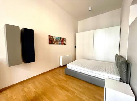 3.jpg | Pronájem bytu, 1+kk, 52 m²