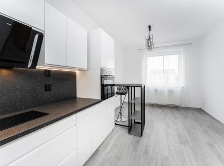 DSC00992.jpg | Pronájem bytu, 2+kk, 32 m²