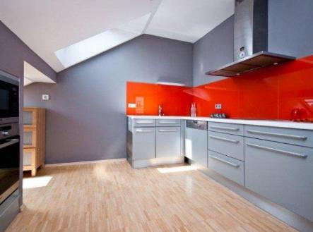 6d357b03e24d3b5988fb200b84d1eba6.jpg | Prodej bytu, 3+kk, 87 m²