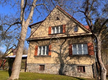 1752833020_OIV6EqctKo.jpg | Prodej - dům/vila, 215 m²