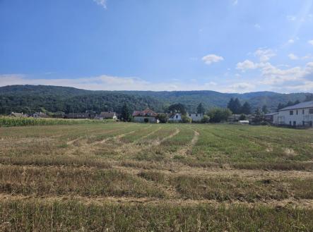 a4f16927-e836-4bbe-b4f6-9098da622022.jpg | Prodej - pozemek pro bydlení, 6 873 m²